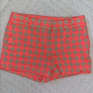 Ann Taylor Loft size 8 coral pink geometric shorts